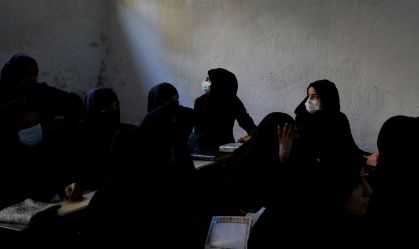 Talibã proíbe mulheres na ONU e organização pede que funcionários no Afeganistão fiquem em casa até maio