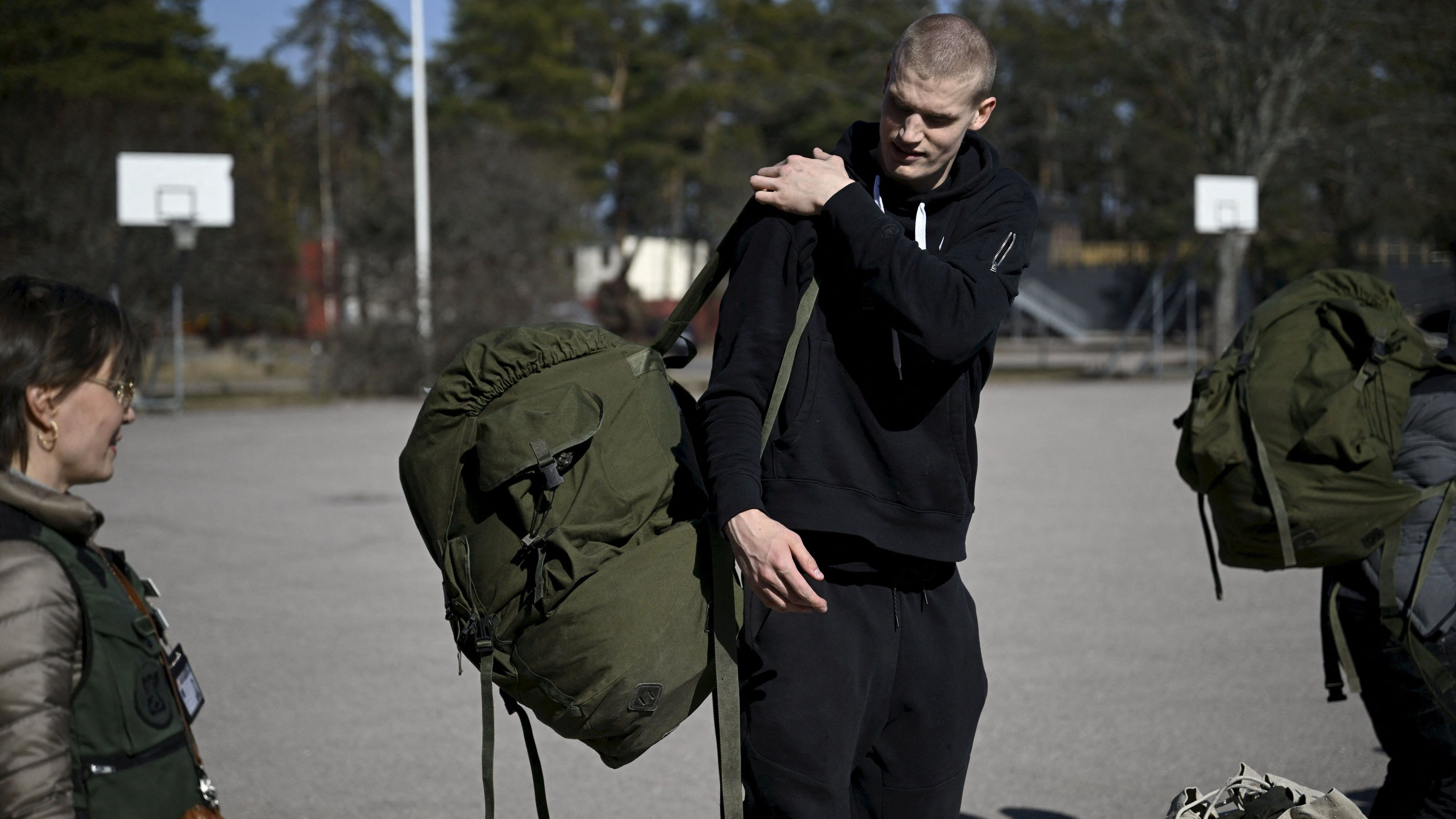 Lauri Markkanen no serviço militar finlandês