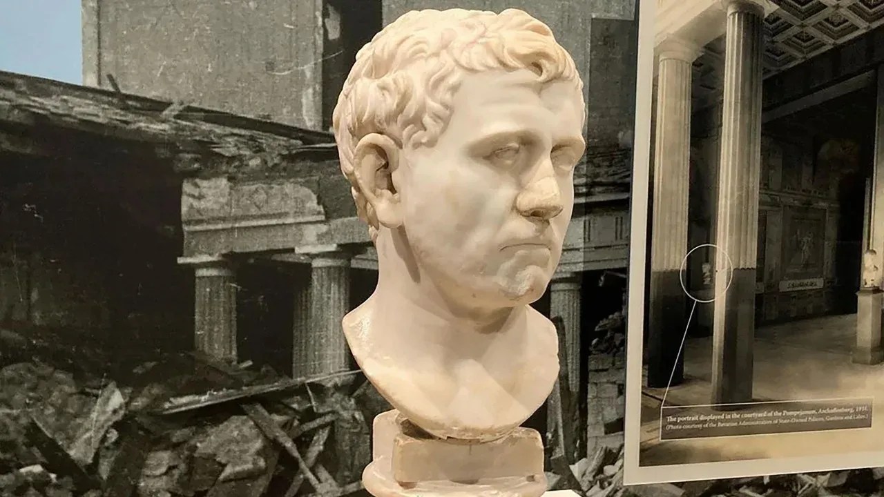 Busto romano é estimado ter 2 mil anos, e teria sido roubado por um soldado americano e levado para os EUA / Laura Young/Arquivo Pessoal