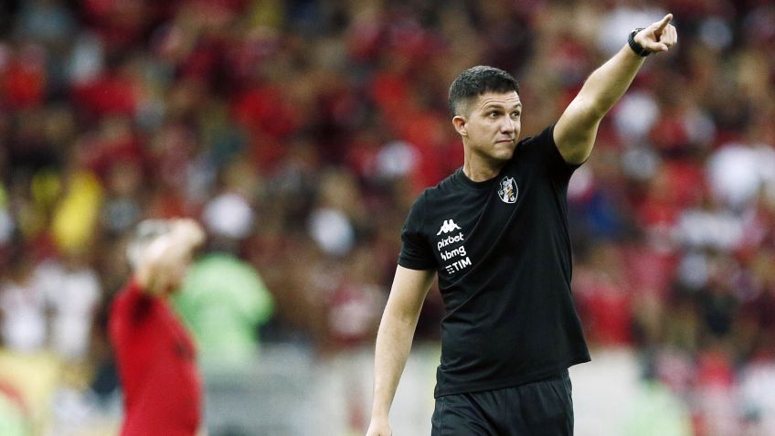 Barbieri foi o técnico escolhido pela 777 Partners para comandar o Vasco / Daniel Ramalho/Vasco