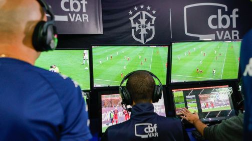 VAR é aprovado por grande parte da torcida brasileira
