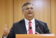 Flávio Dino marca reunião com Mourão, mas enfrenta resistência de senadores bolsonaristas