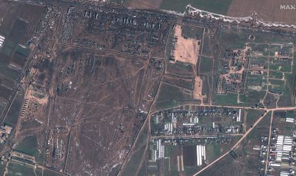 Rússia esvaziou uma base no norte da Crimeia, mostram imagens de satélite