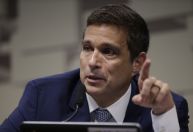 Não consigo dizer quando os juros vão cair, mas estamos no caminho certo, diz Campos Neto no Senado