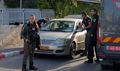 Dois homens são feridos perto de túmulo judaico em Jerusalém, diz polícia