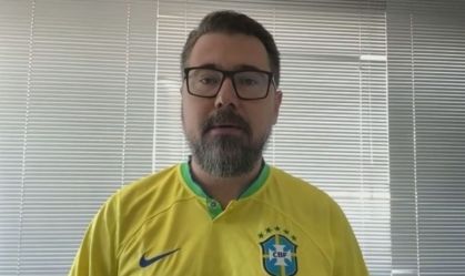 Acredito que Bolsonaro vai liderar oposição, diz vice-líder da minoria na Câmara