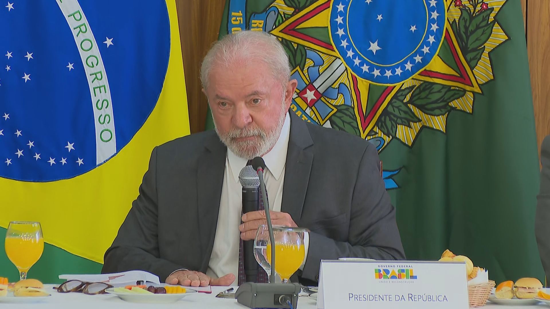 Presidente Luiz Inácio Lula da Silva (PT) durante café da manhã com jornalistas no Palácio do Planalto