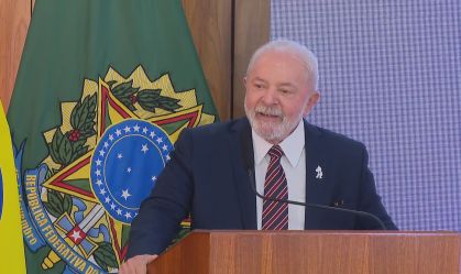 Petrobras financiará pesquisa para combustíveis renováveis, diz Lula