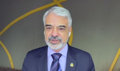 Governo não tem candidato a presidente nem a relator da CPI, diz Humberto Costa à CNN