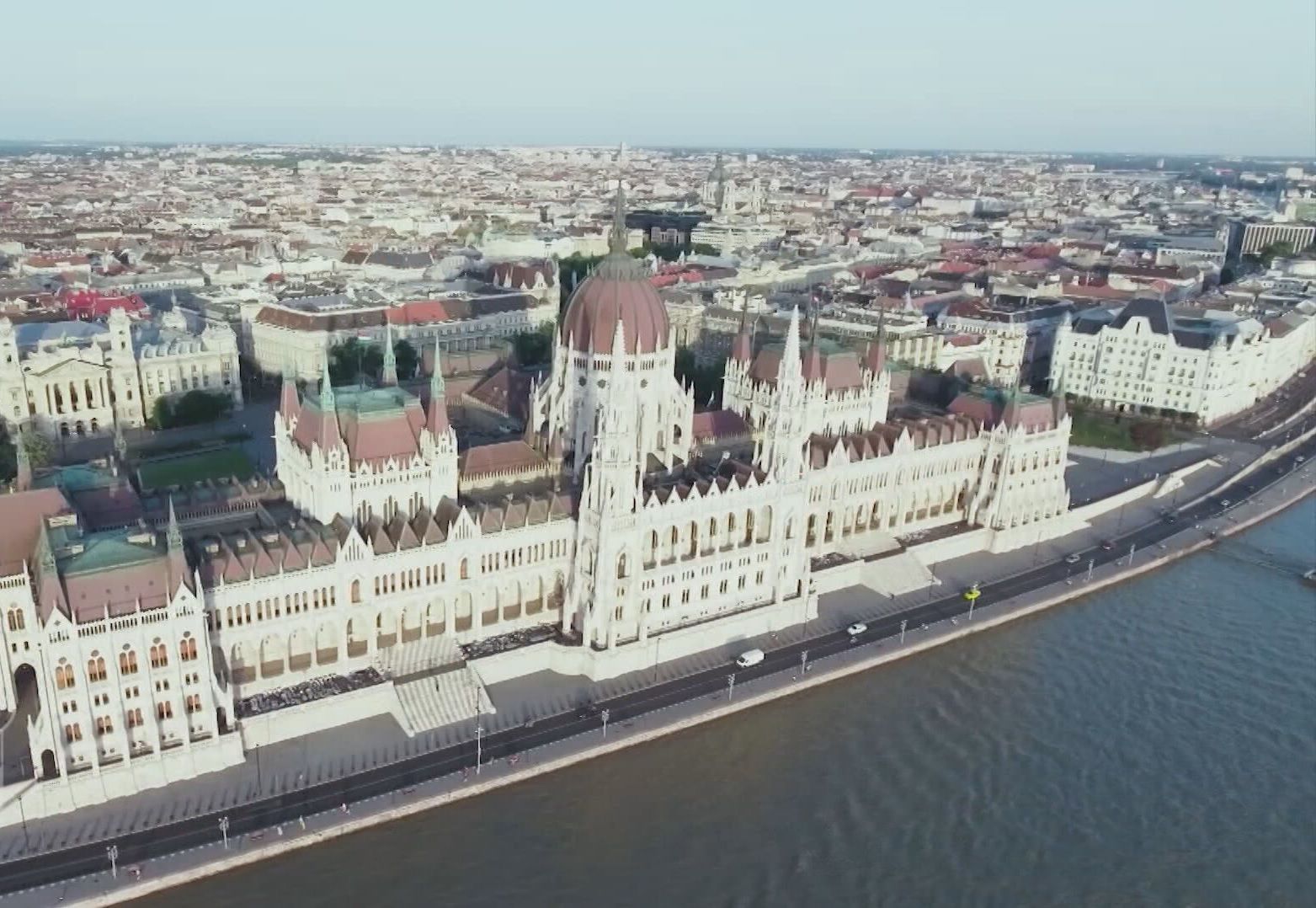 Budapeste atrai não apenas os turistas, mas também a indústria do cinema