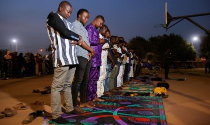 Ataques em Burkina Faso deixam 44 mortos, informam autoridades