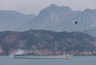 Aeronaves e navios chineses seguem próximos a Taiwan após fim de exercícios 