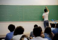 Governo de SP autoriza iniciativa privada a construir e gerir 33 escolas públicas