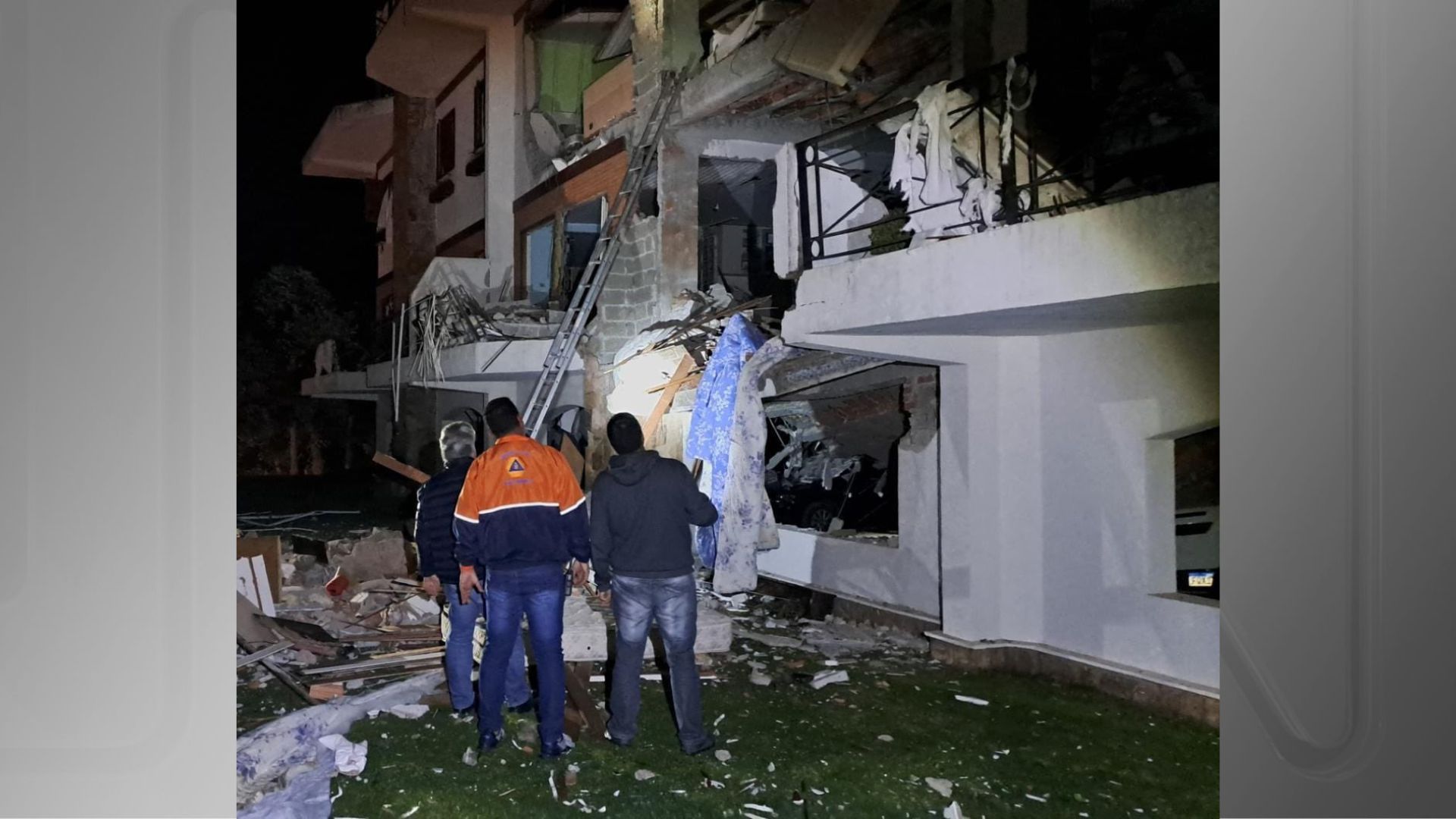 Explosão atinge condomínio em Campos do Jordão