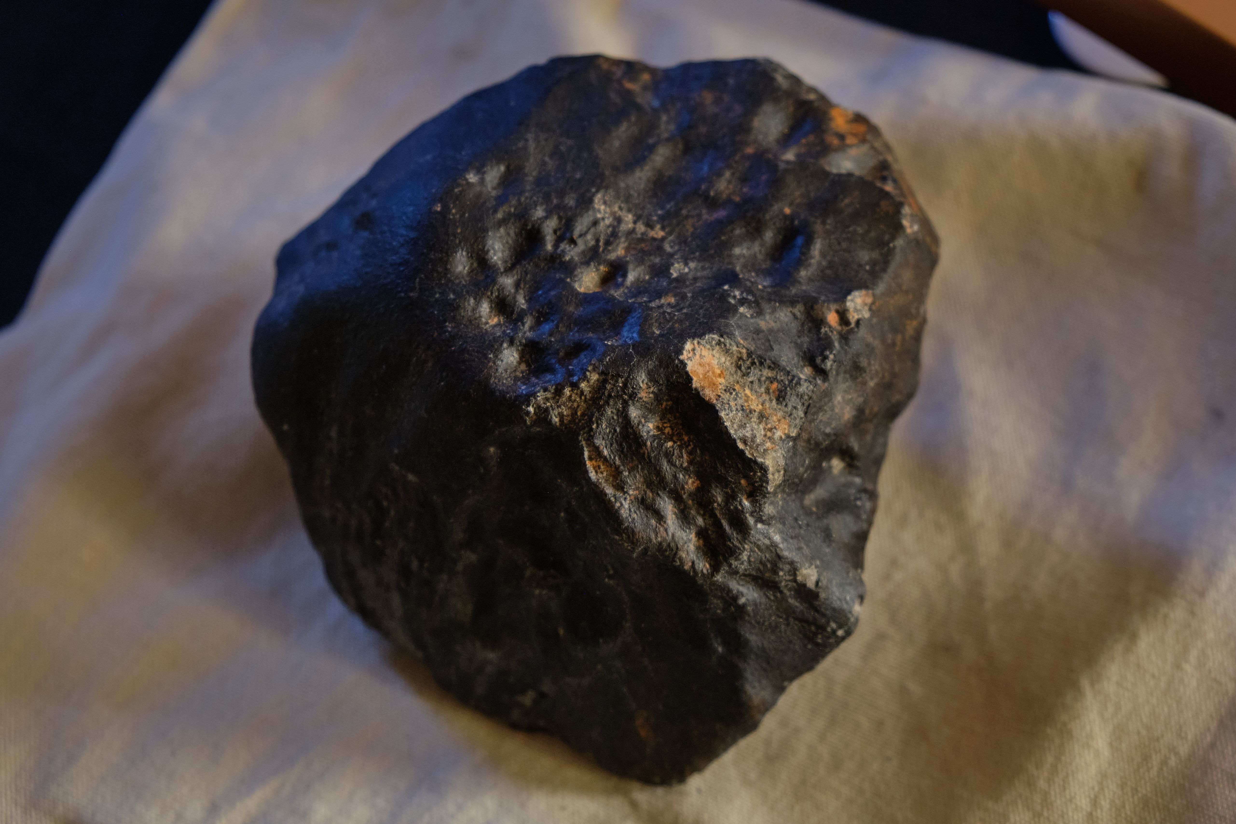 Meteorito que caiu em Pernambuco é incorporado ao Museu Nacional no RJ