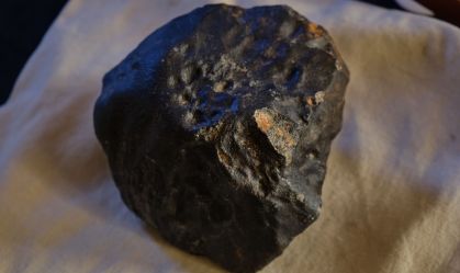 Meteorito que caiu em Pernambuco é incorporado ao Museu Nacional no RJ