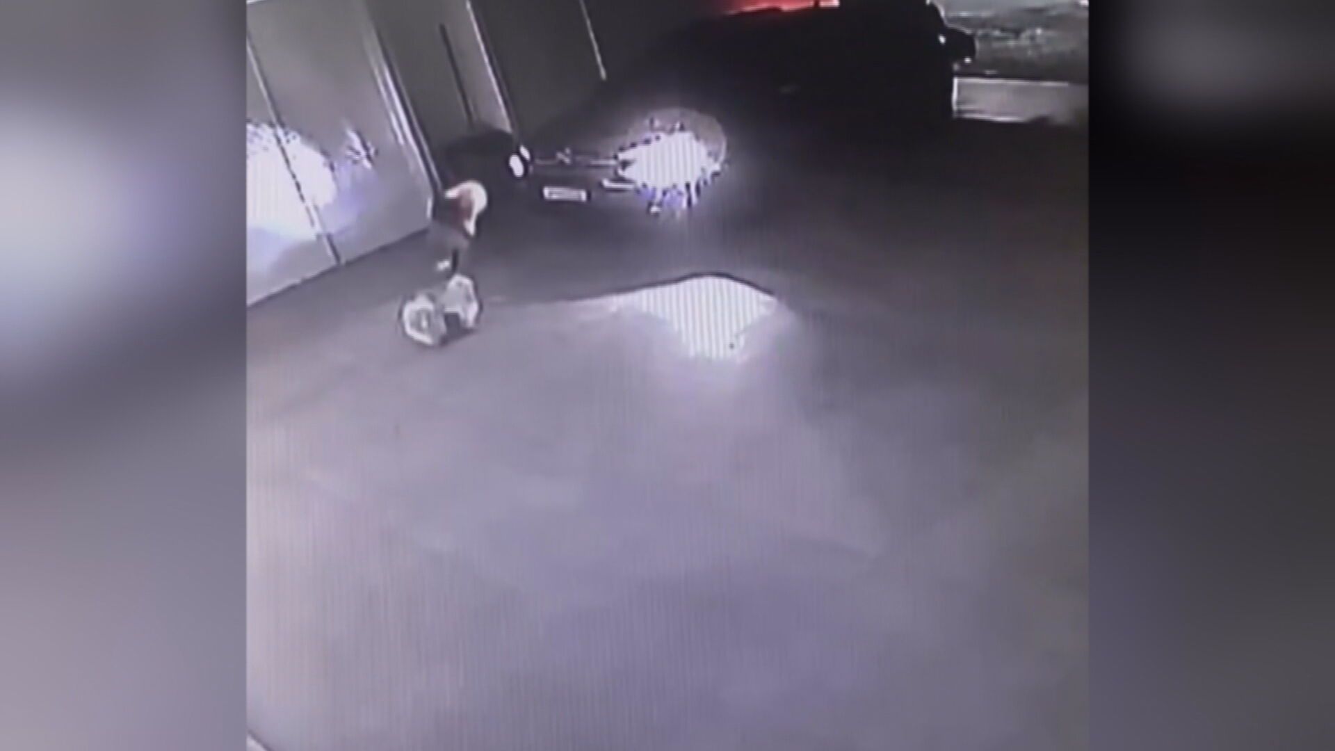 “Pode ser gente conhecida”: Ceará mostra imagens de ladrões invadindo sua casa