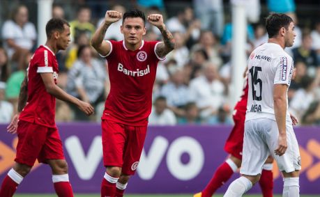Aránguiz está de volta ao Internacional