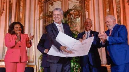 Chico Buarque recebe o Prêmio Camões