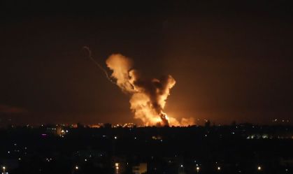 Israel realiza ataques contra Gaza em represália a foguetes disparados do Líbano 