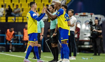 Cristiano Ronaldo é substituído por Anderson Talisca no Al-Nassr