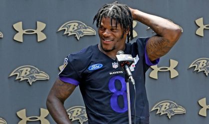 R$ 260 milhões por ano: quem é o jogador mais bem pago da NFL atualmente