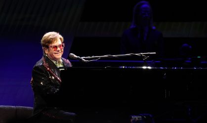 Elton John lidera ranking das turnês mais lucrativas de todos os tempos; veja lista completa