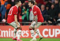 Manchester United e City farão a primeira final da história de um clássico de 142 anos