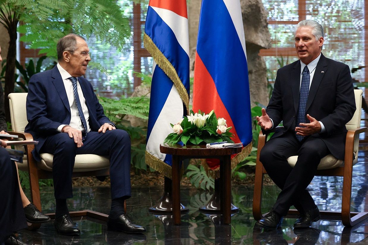 Lavrov e Díaz-Canel se reúnem em Havana
