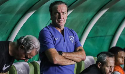 Cuca estrou como técnico do Corinthians no último domingo