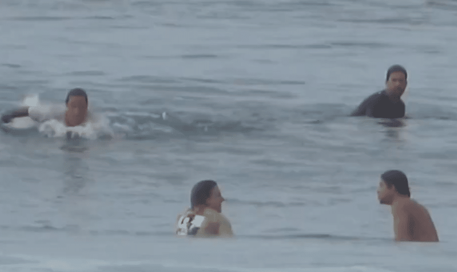 surfista bali sara taylor