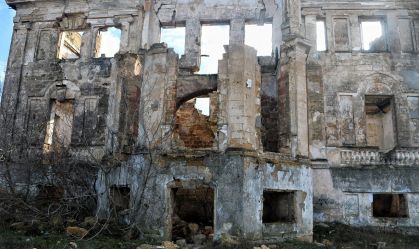 Dubiecki Manor in Vasylivka