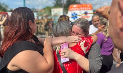 Professor que apoiou ataque em creche de Blumenau usará tornozeleira eletrônica