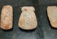 PF apreende machados de pedra em operação contra venda de materiais arqueológicos pela internet