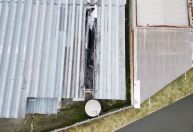 Telha de pronto-socorro infantil desaba e mulher tem perna amputada na Grande SP