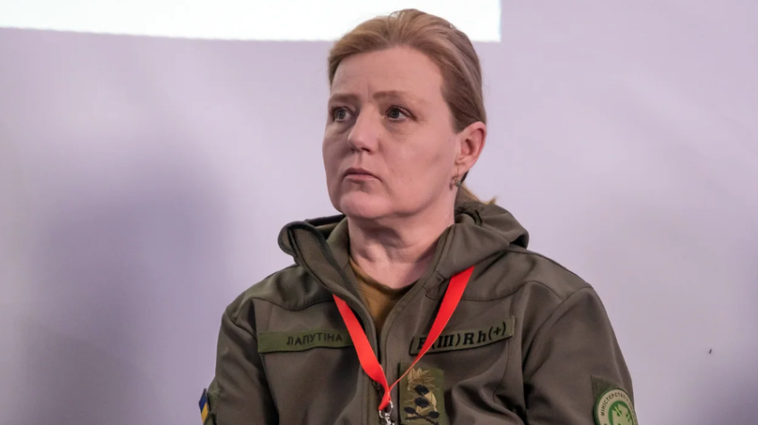 Yulia Laputina, Ministra de Assuntos de Veteranos da Ucrânia no Fórum Internacional de Reabilitação em Lviv, Ucrânia, em 12 de abril / Olena Znak/SOPA Images/LightRocket/Getty Images