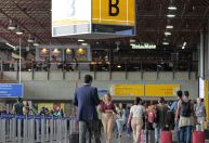 Após caso de troca de etiquetas, companhias aéreas estudam reforço na segurança nos aeroportos