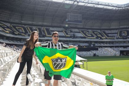 Torcedor na Arena MRV