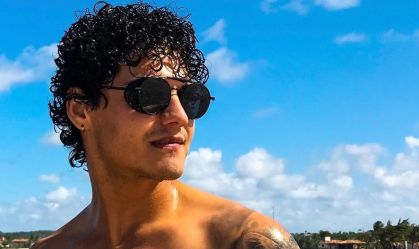 Influencer de 27 anos morre devido a reação alérgica grave a camarão em Natal
