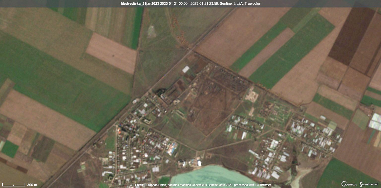 Maxar/Copernicus Sentinel-2