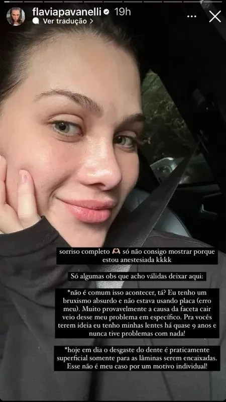 Flavia Pavanelli explica que tem bruxismo e que, provavelmente, essa foi a causa da queda da lente de contato / Reprodução/@flaviapavanelli/Instagram