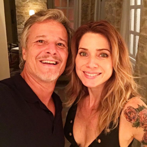 Letícia Spiller e Marcello Novaes foram casados de 1995 até 2000, voltaram a contracenar (como namorados!) na novela "Sol Nascente". • Reprodução