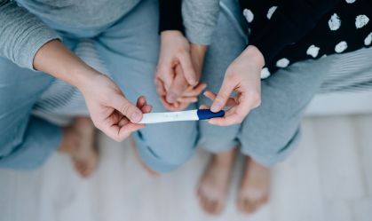Uma em cada seis pessoas no mundo sofre de infertilidade, diz OMS; entenda as causas
