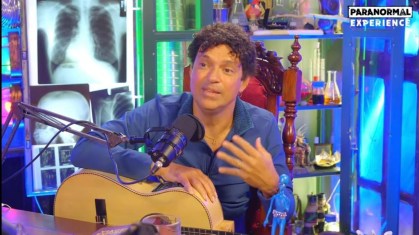 Jorge Vercillo conta que já viu luzes se mexendo no céu