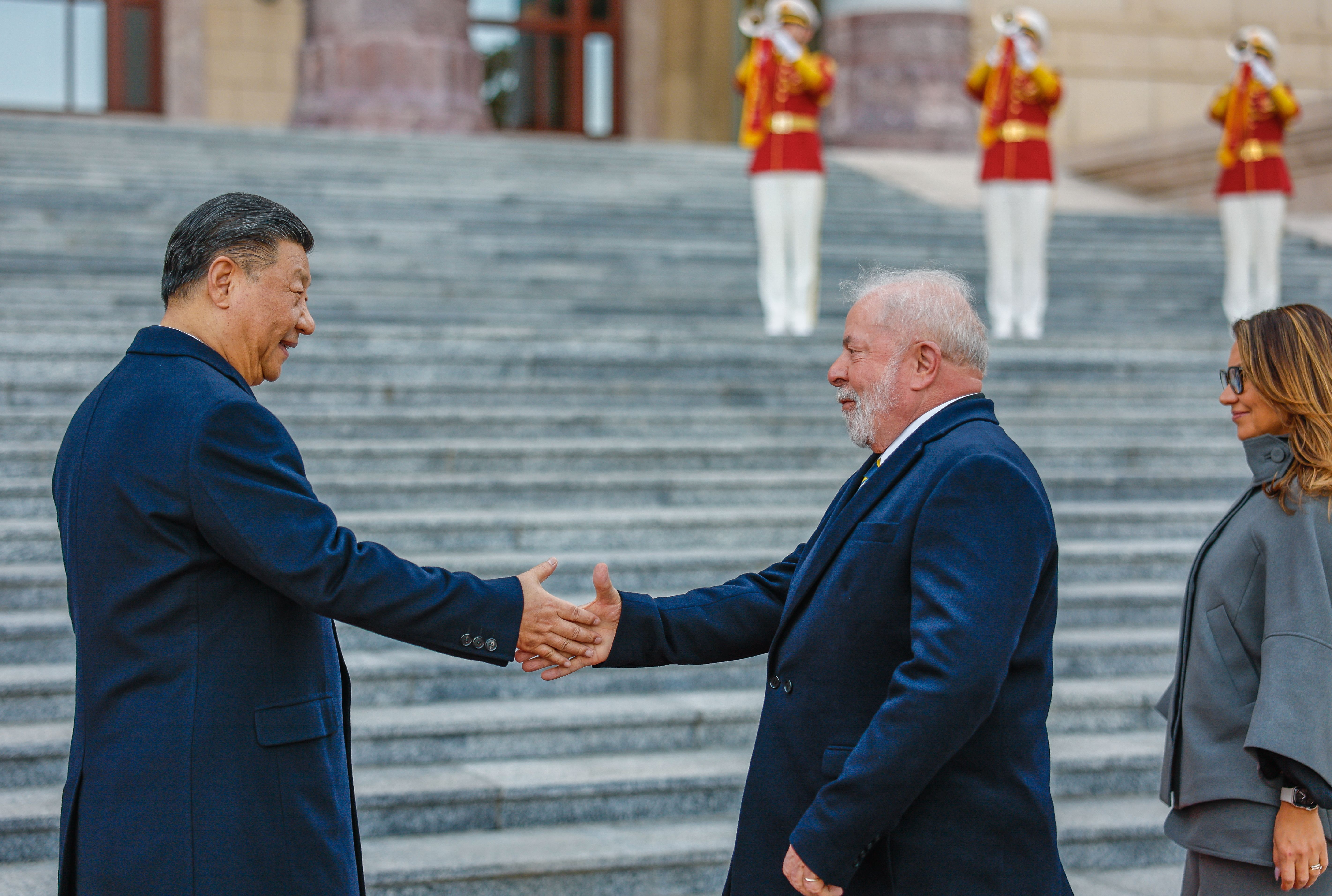 O presidente Luiz Inácio Lula da Silva encontra o presidente da China Xi Jinping