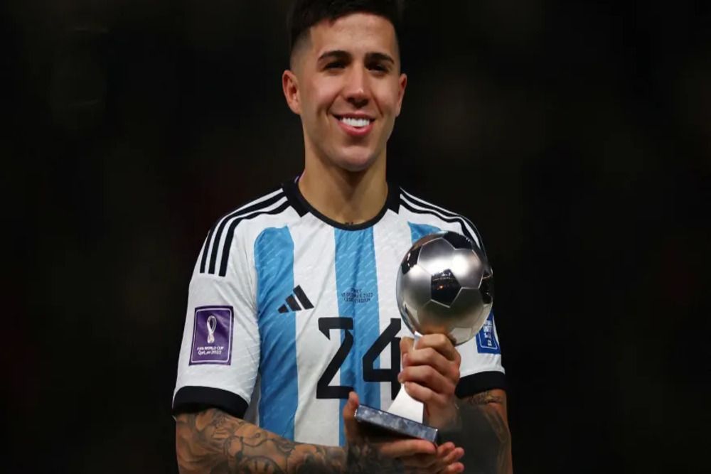 Enzo Fernández é uma das contratações mais caras do futebol registradas atualmente