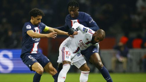 PSG e Lyon se enfrentaram em Paris