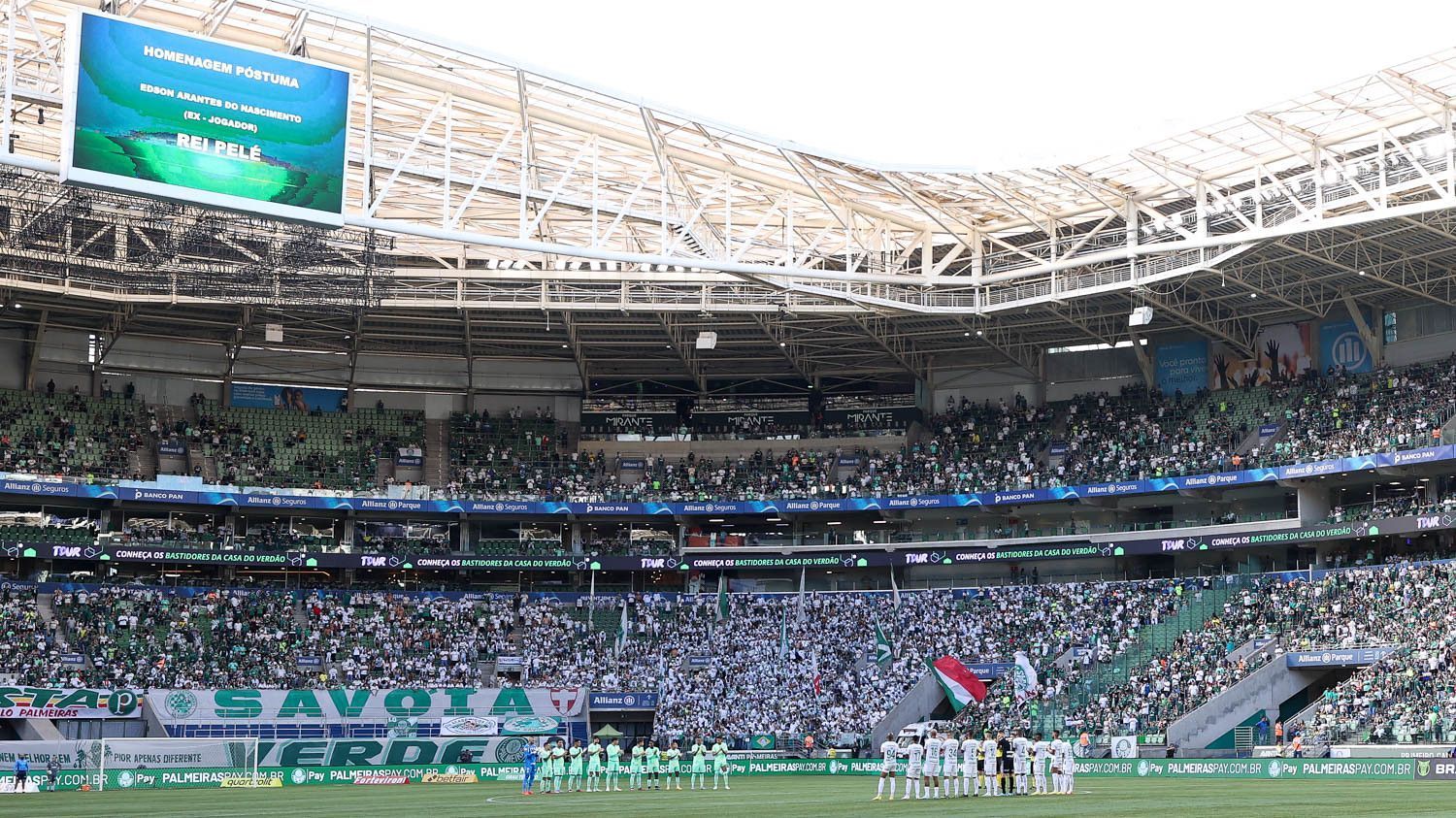 Homenagem ao Rei Pelé antes de Palmeiras e Cuiabá