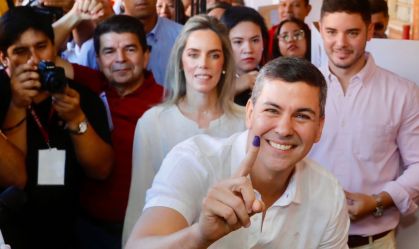 Quem é Santiago Peña, presidente eleito do Paraguai