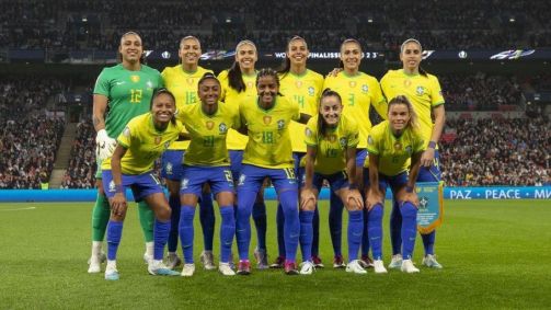Seleção feminina de futebol.